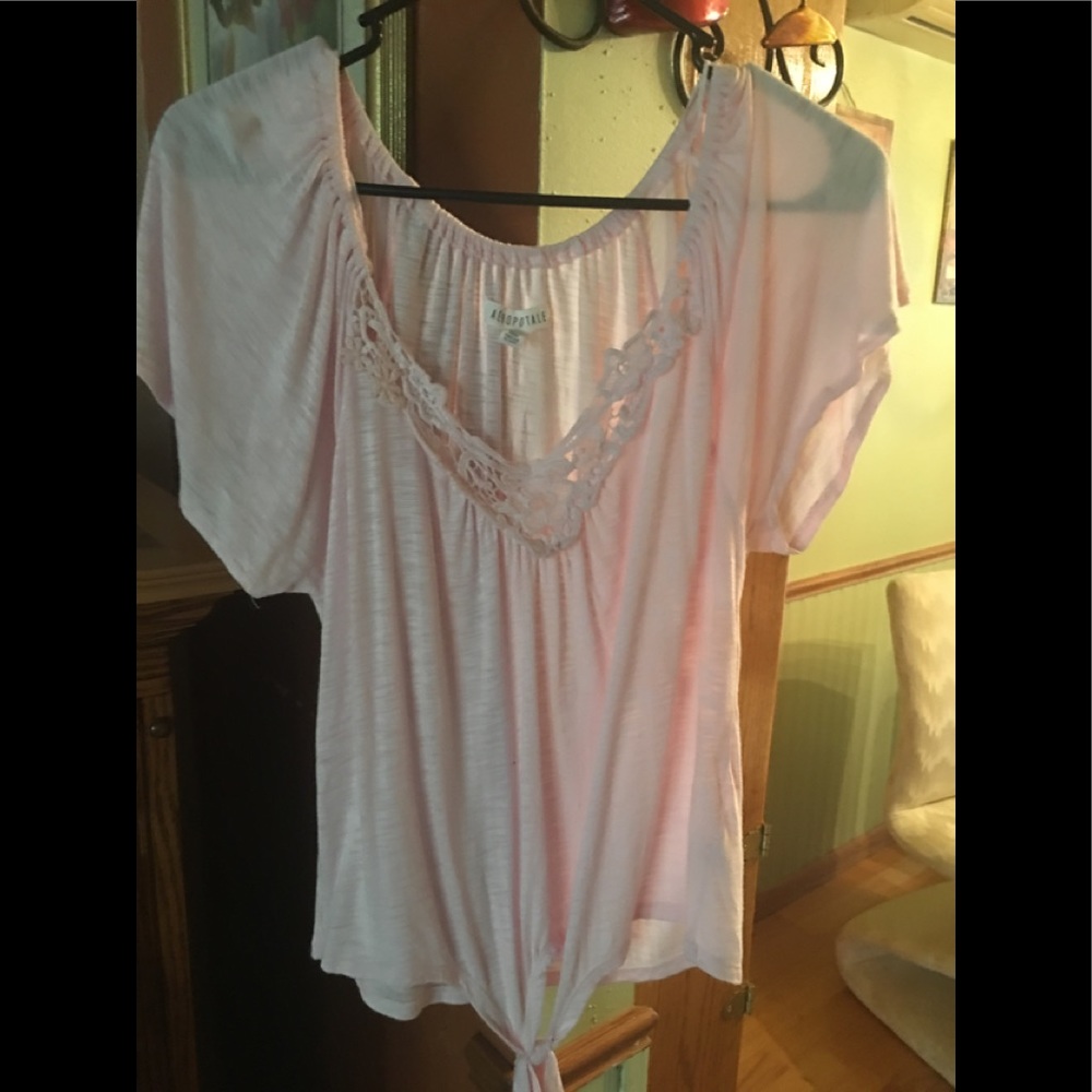 Aeropostale Pink shirt